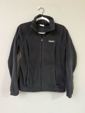 Columbia Women’s Black Full-Zip Teddy Fleece Jacket